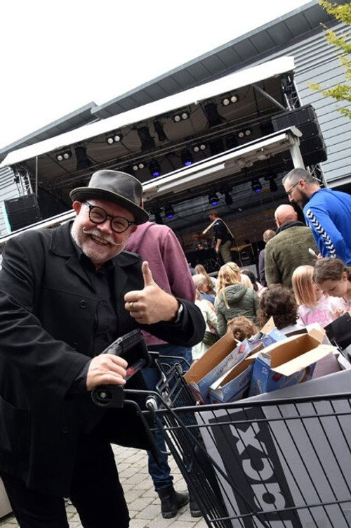 Ole-Kristian Lima as Goggen