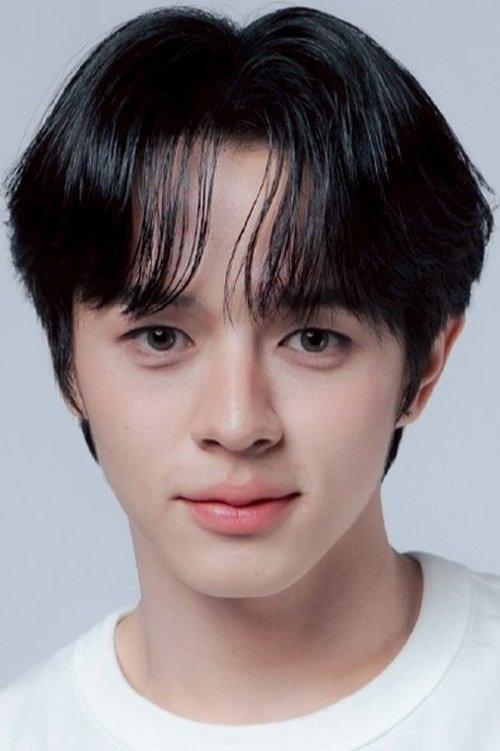 Boripat Jamsat as Keen