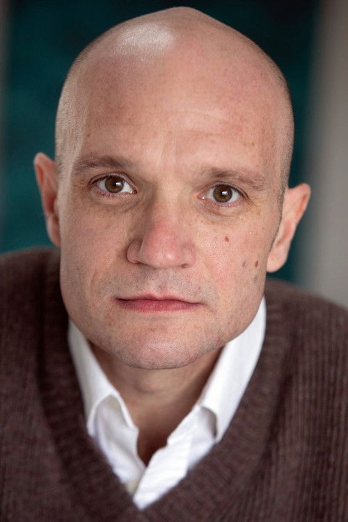 Laurent Ménoret as Receptionist