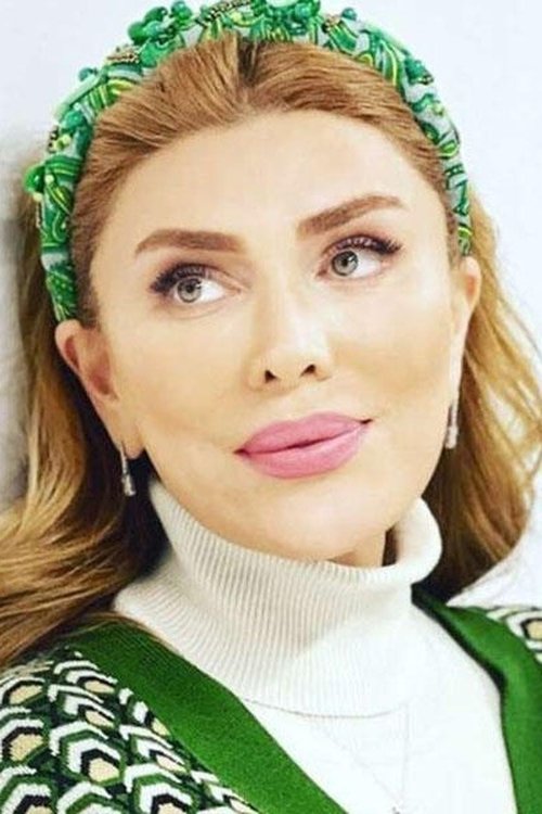 Xoşqədəm Hidayətqızı as Khoshgadam