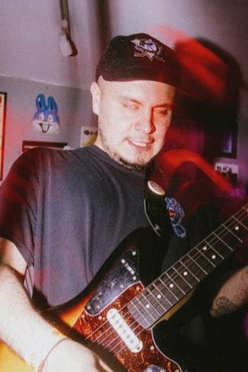 Ariel Retamales as Self