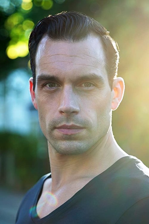 Russell Balogh as Agent Stevens