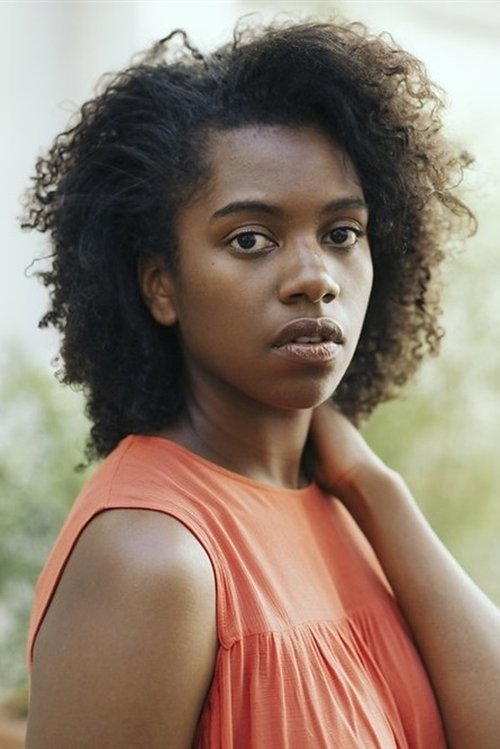 Olga Mouak as Magdala jeune