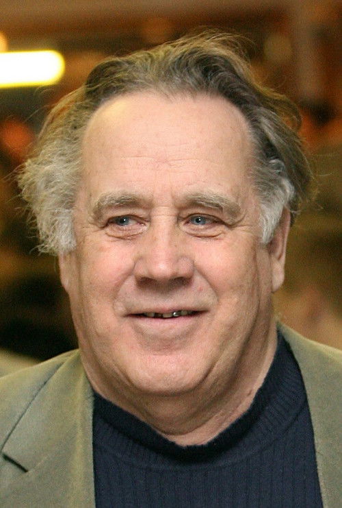 Vladislav Krapivin as 