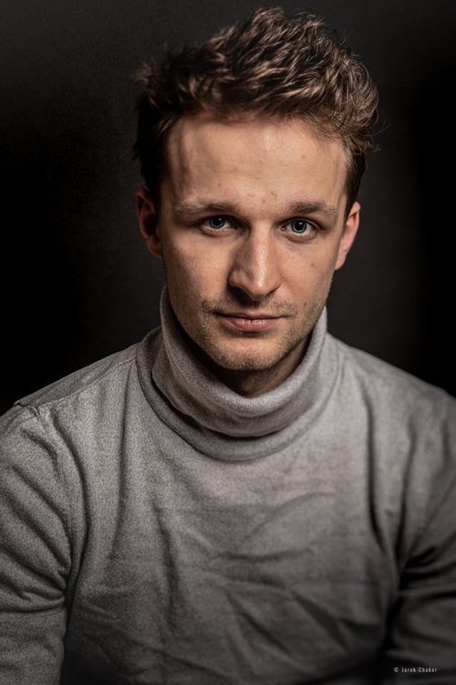 Hubert Sycz as Henio