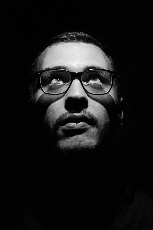 André Moniz Vieira as Melo