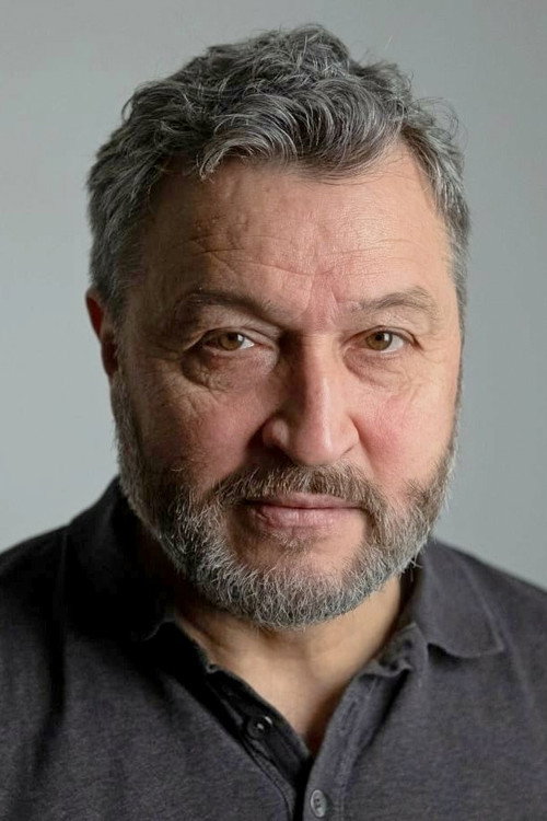 Ramil Sabitov as Сулейман