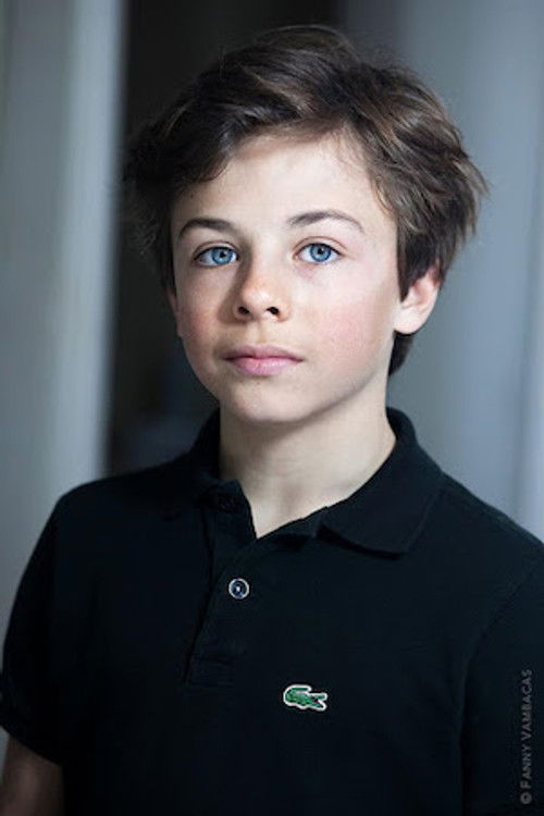 Gaspard Pasquet as Paul Aguze