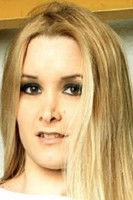 Anneke Duran as Gift