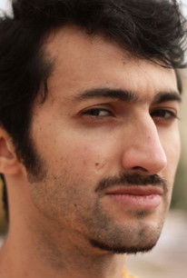 Axel Moustache as Übersetzer