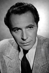 Richard Häussler as Nathaniel Carlton