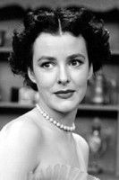 Mary Sinclair as Lela Wilson