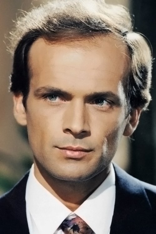 Nikos Papadopoulos as Petros