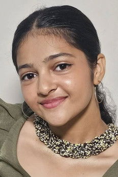 Akshara Kishor as Amina