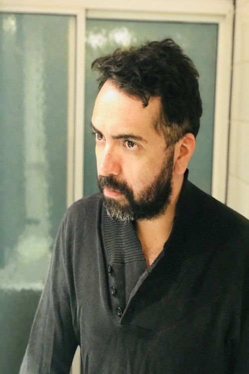 Alexis Moreno Muñóz as José Luis