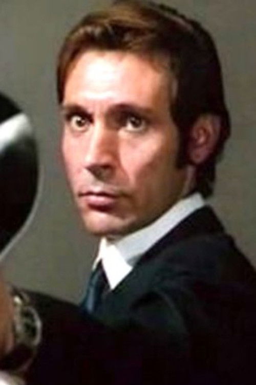 Giuliano Esperanti as Second killer
