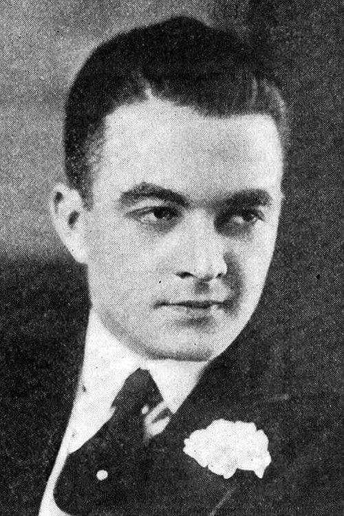 Rudolph Cameron as Lt. Singleton