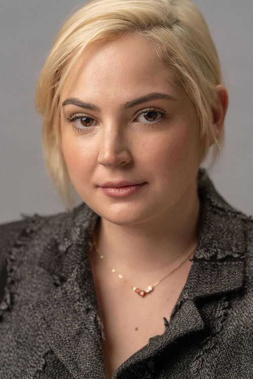 Nicolette Pullen as Amy