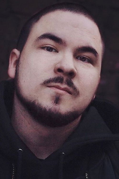 Andrey Prokofyev as Мистер Чен