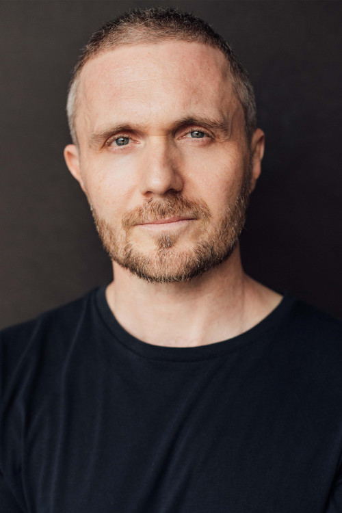 Joseph Kathrein as William