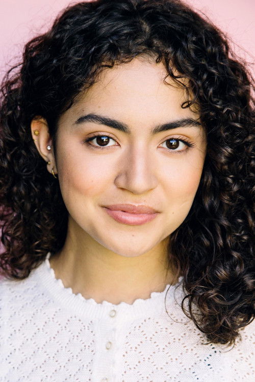 Olivia Tovar as Osiris Feiler