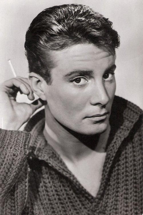 Gil Vidal as Larry Talbot