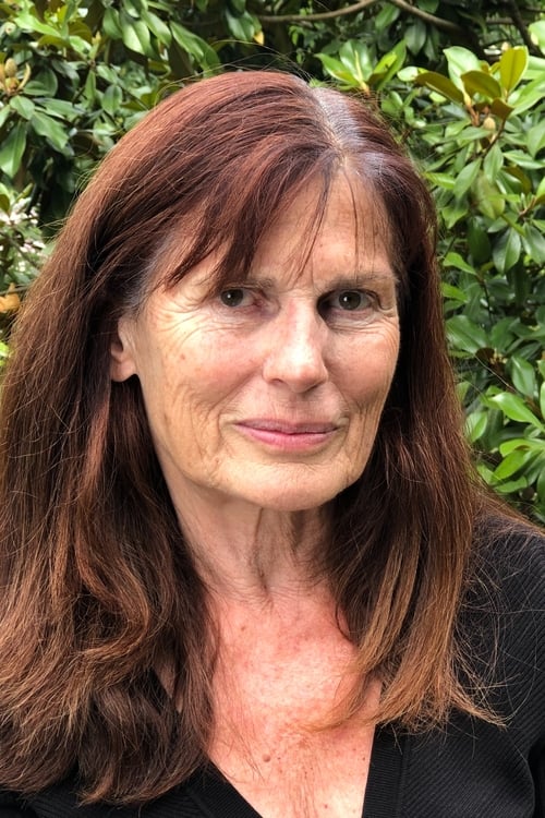 Jo Deseure as Suzanne