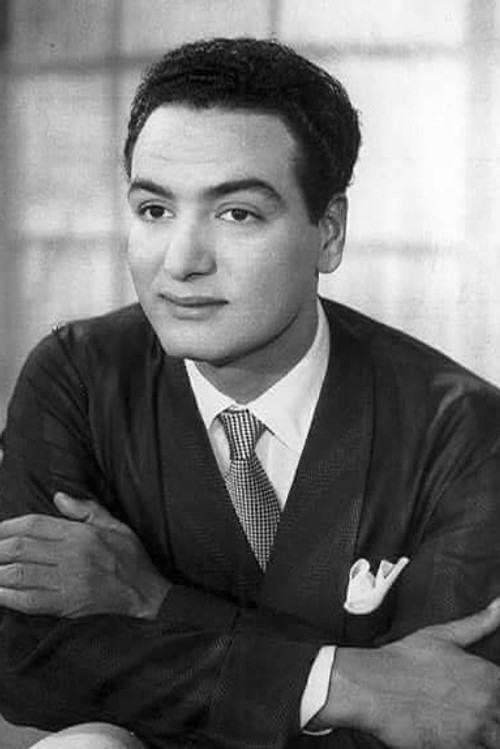 Mohamed Fawzi as مدحت