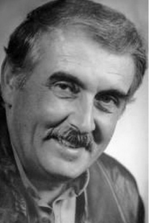 Julian Jabczyński as Dignitary