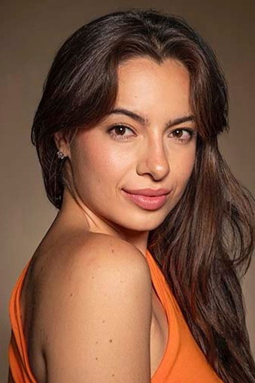 Priscilla Gomez as Liz