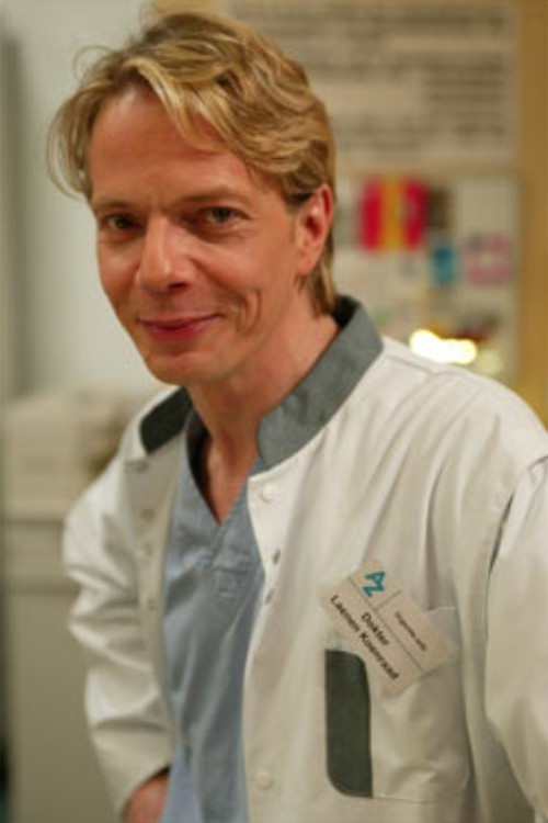 Carl Ridders as Woppy