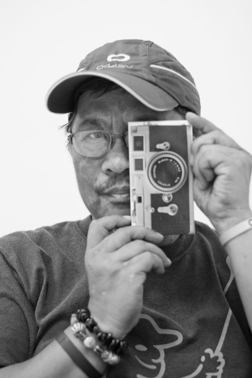 Rosauro Q. Dela Cruz as Barkada