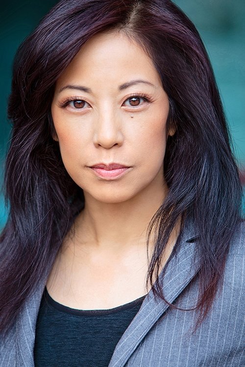 Corinne Chooey as Social Worker