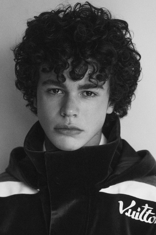 Zackary Arthur as Bernie