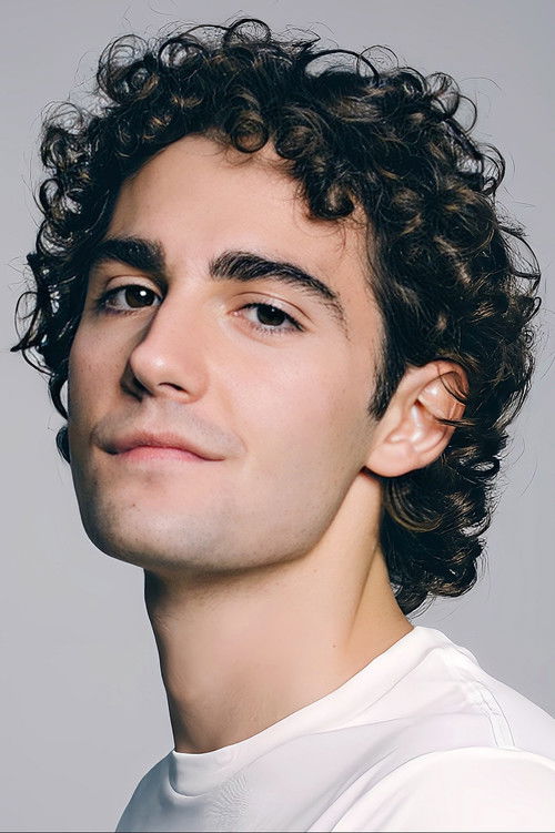 Camillo Pardi as Luca