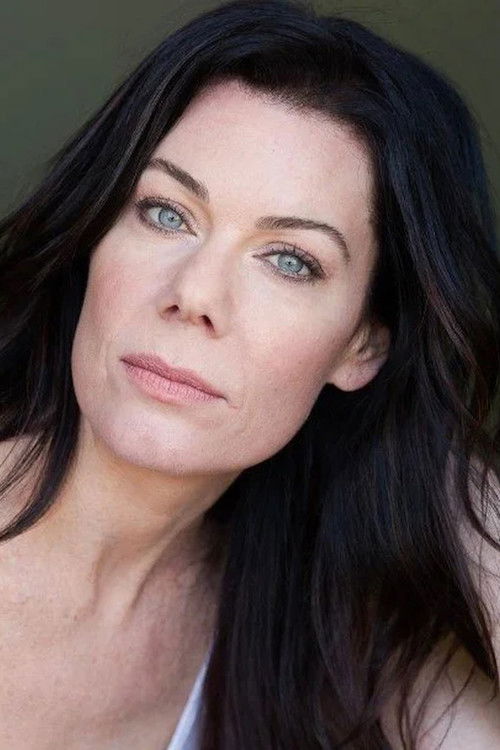 Aubyn Philabaum as Tawny Taubin