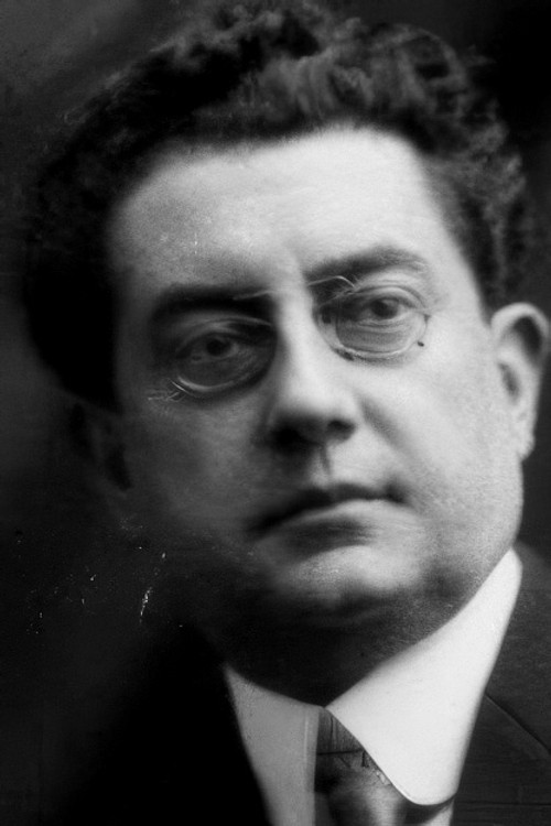 Alexis Ghasne as Le commissaire du gouvernement