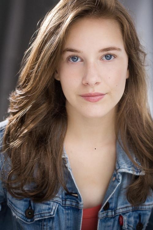 Sophia Gennusa as Hannah Shepherd