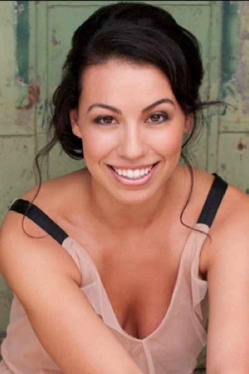 Paloma Nozicka as Amy