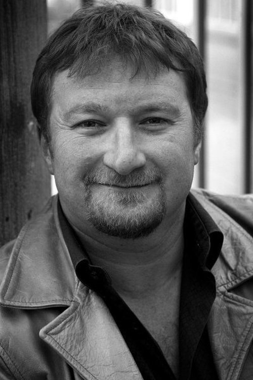 Jean-Philippe Lejeune as Dr Laruelle