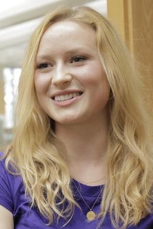 Vera Rudi as Lise Lunde