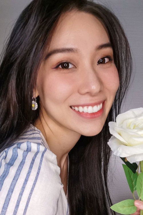 Roxanne Zhang as Jasmine Muk Lei