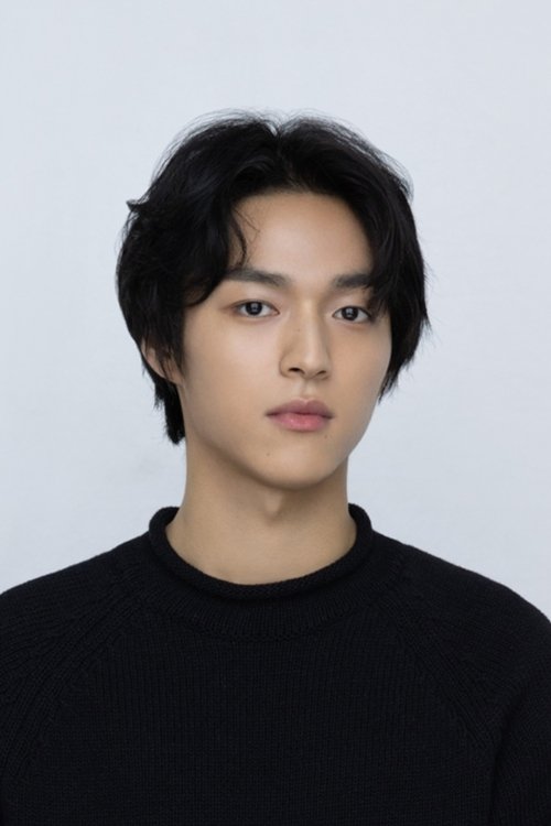 Baek Su-ho as Young Hyun-tae