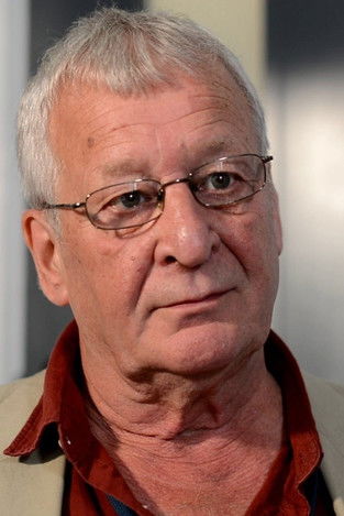 Dick Douglass as Horse Race Punter