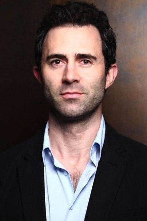 Christopher Amitrano as Curt