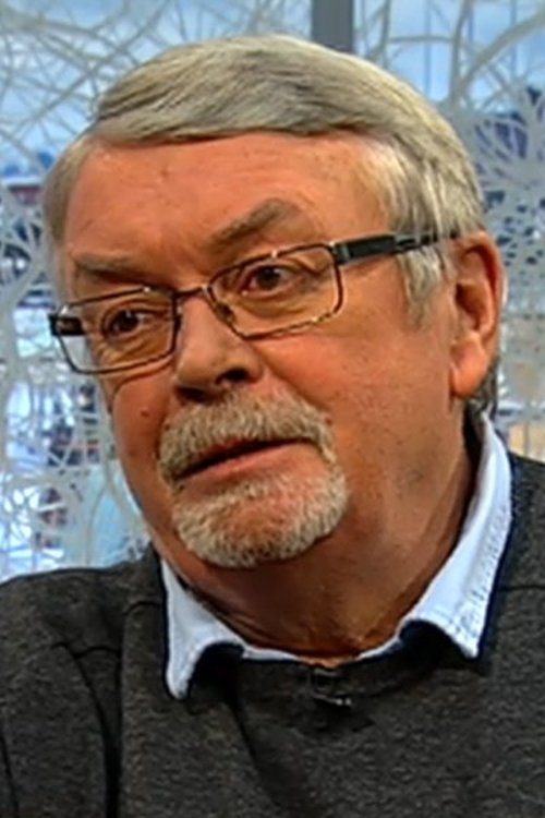 Claus Hesselberg as 