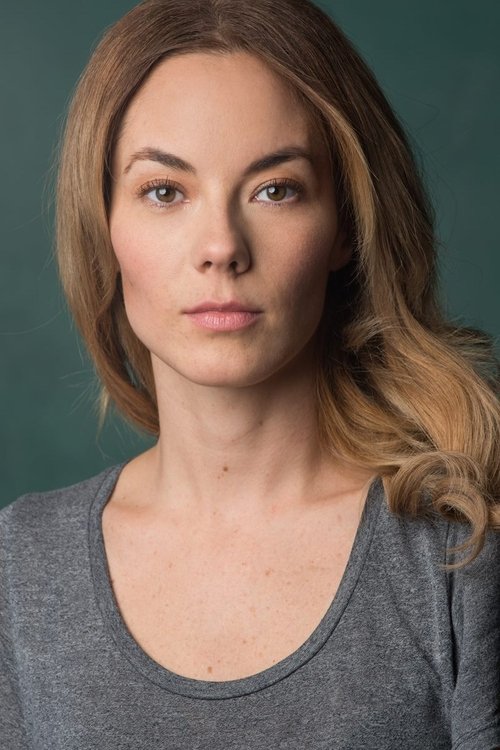 Mélanie Elliott as La vraie Liz