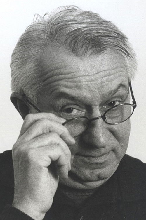 Luboš Hrůza as Oliver Poljaček