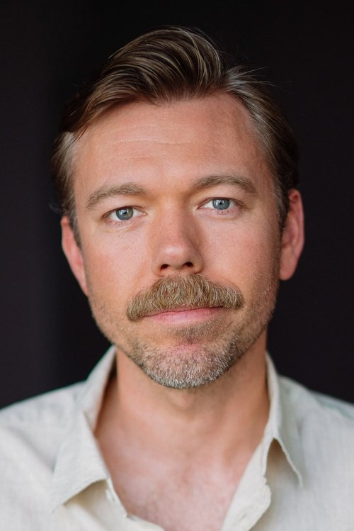 Jon Robben as The Courier