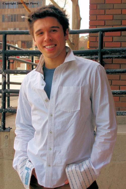 Jonathan Wexler as Dale